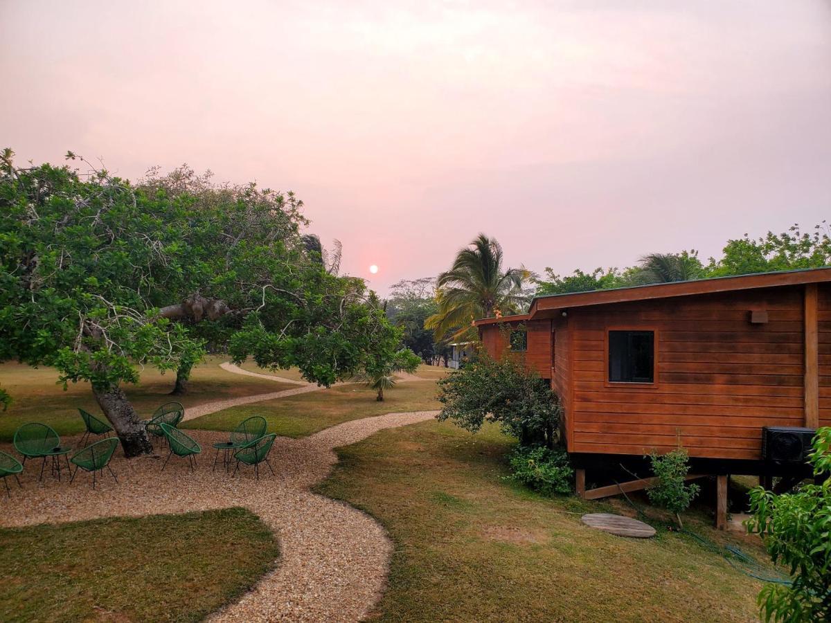 Yumas Riverfront Lodge San Ignacio Eksteriør bilde
