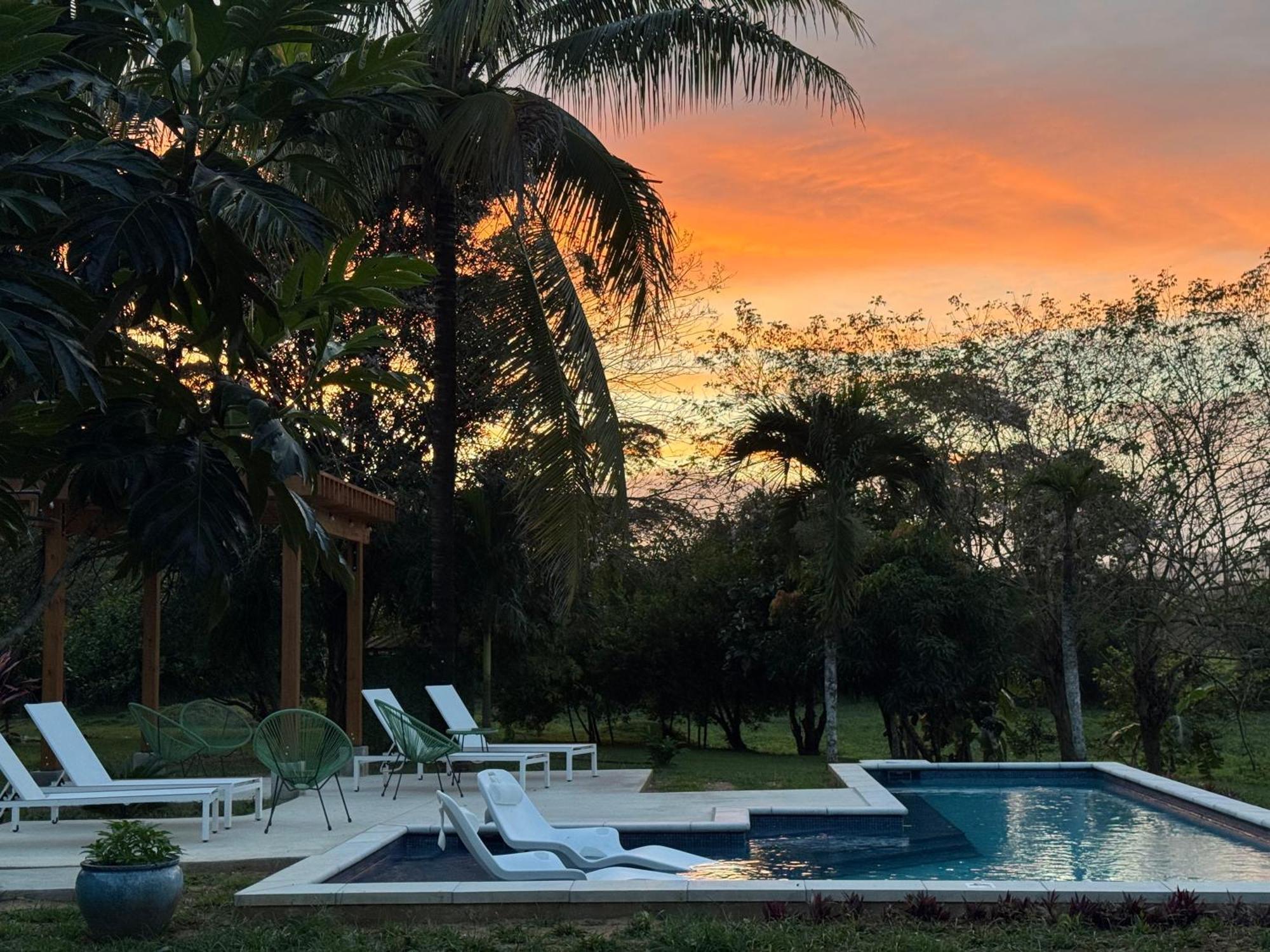 Yumas Riverfront Lodge San Ignacio Eksteriør bilde